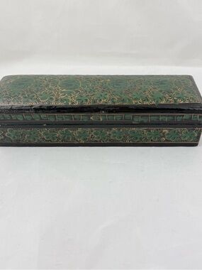 Vintage Indian Lacquered Green Gold Floral Trinket Pen Storage Box